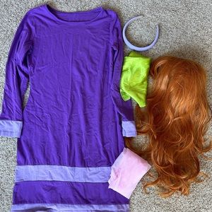 Daphne Halloween costume.